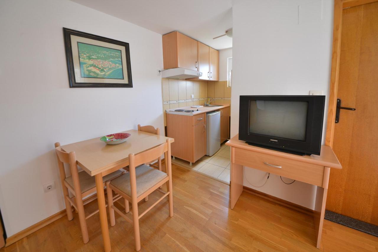 Disney Apartments Budva Exteriér fotografie
