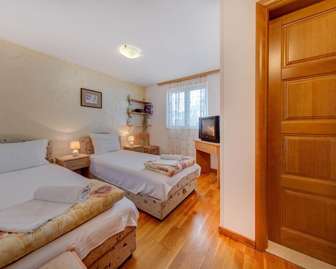 Disney Apartments Budva Exteriér fotografie