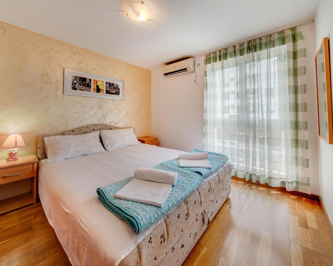 Disney Apartments Budva Exteriér fotografie