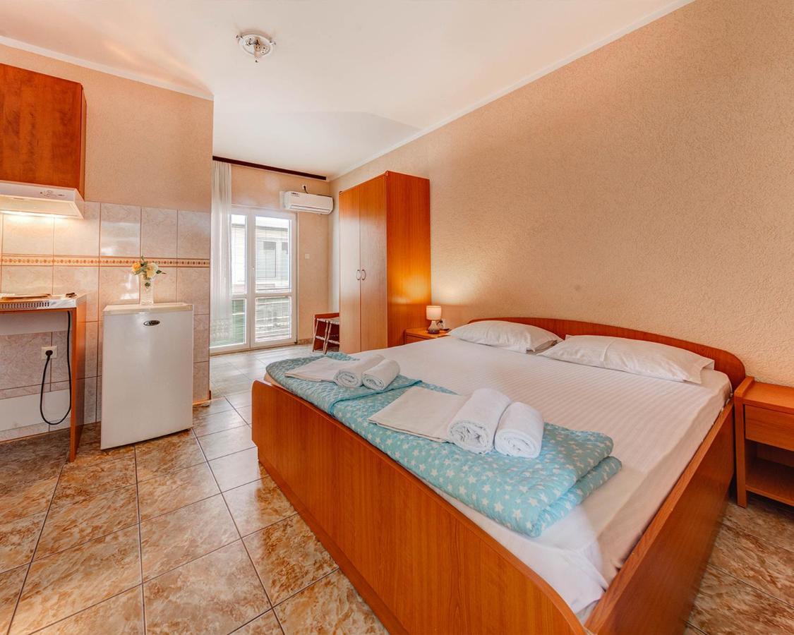 Disney Apartments Budva Exteriér fotografie