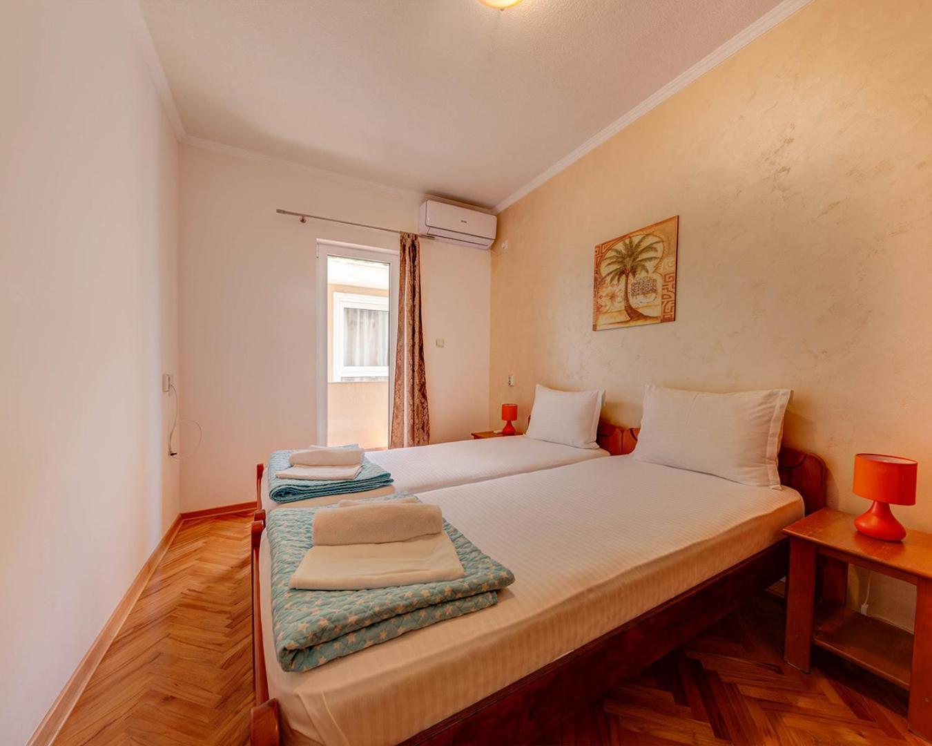 Disney Apartments Budva Exteriér fotografie